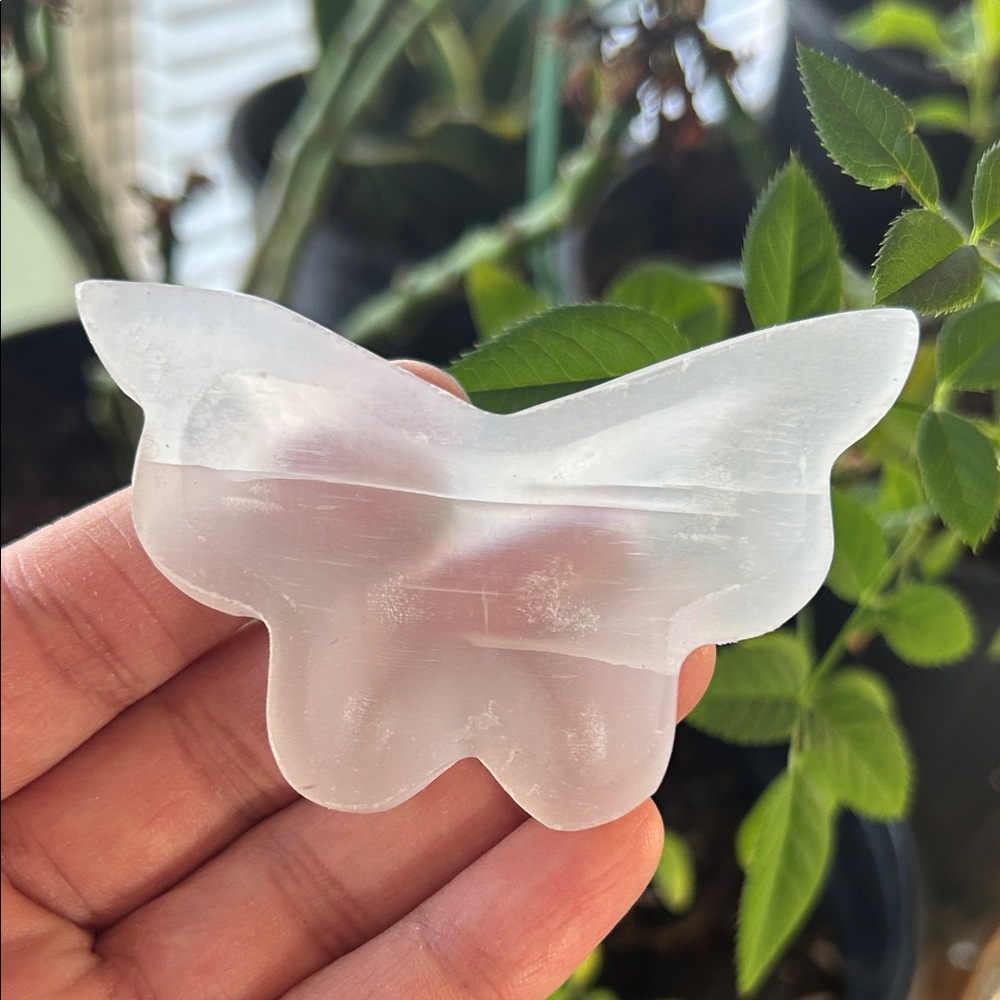 💎 Satin Spar Selenite Butterfly Small Trinket Dish